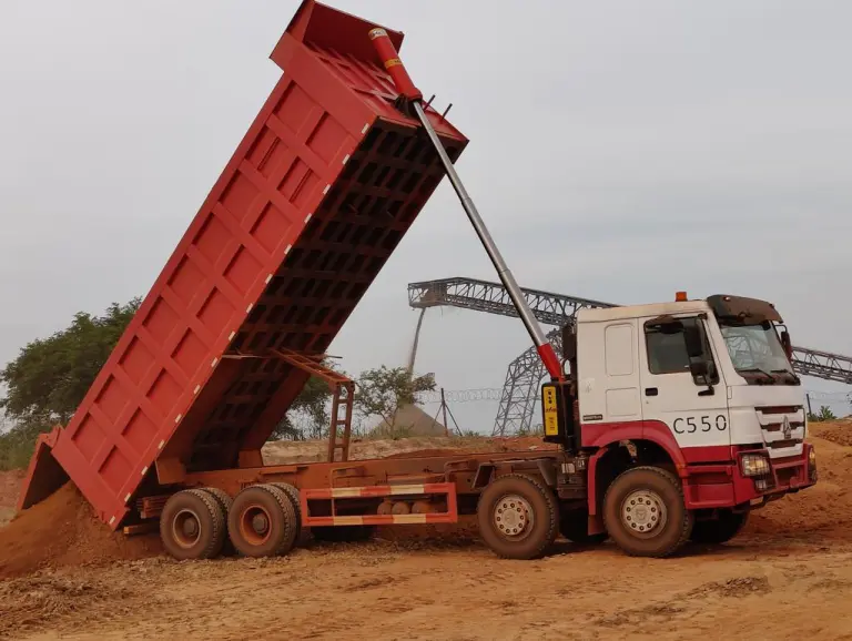 Tombereau EGTF en operation
